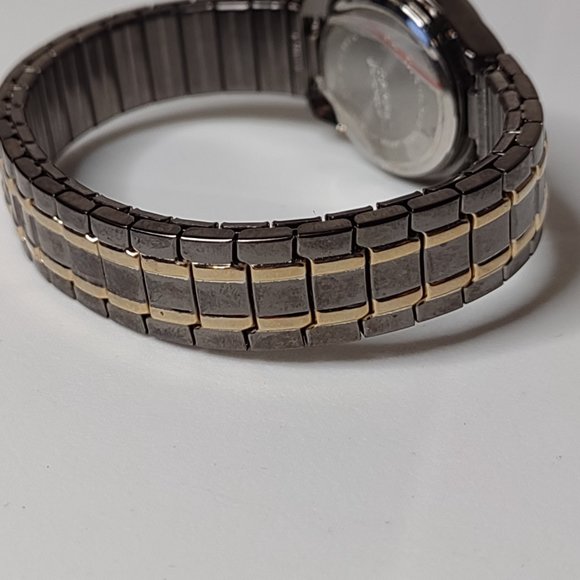 Dark Silver Tone Metal Stretch Watch - Picture 4 of 10